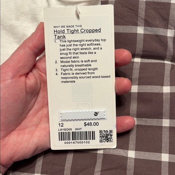BNWT lululemon hold tight cropped tank - Picture 3 of 8